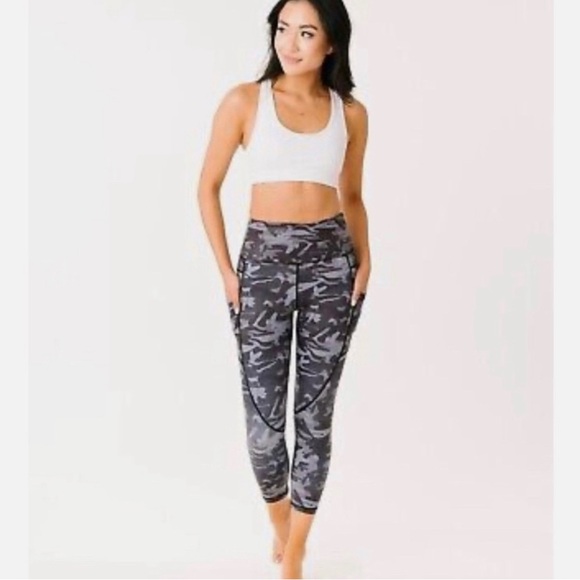 Zyia metallic camo light n tight pocket - Picture 1 of 6